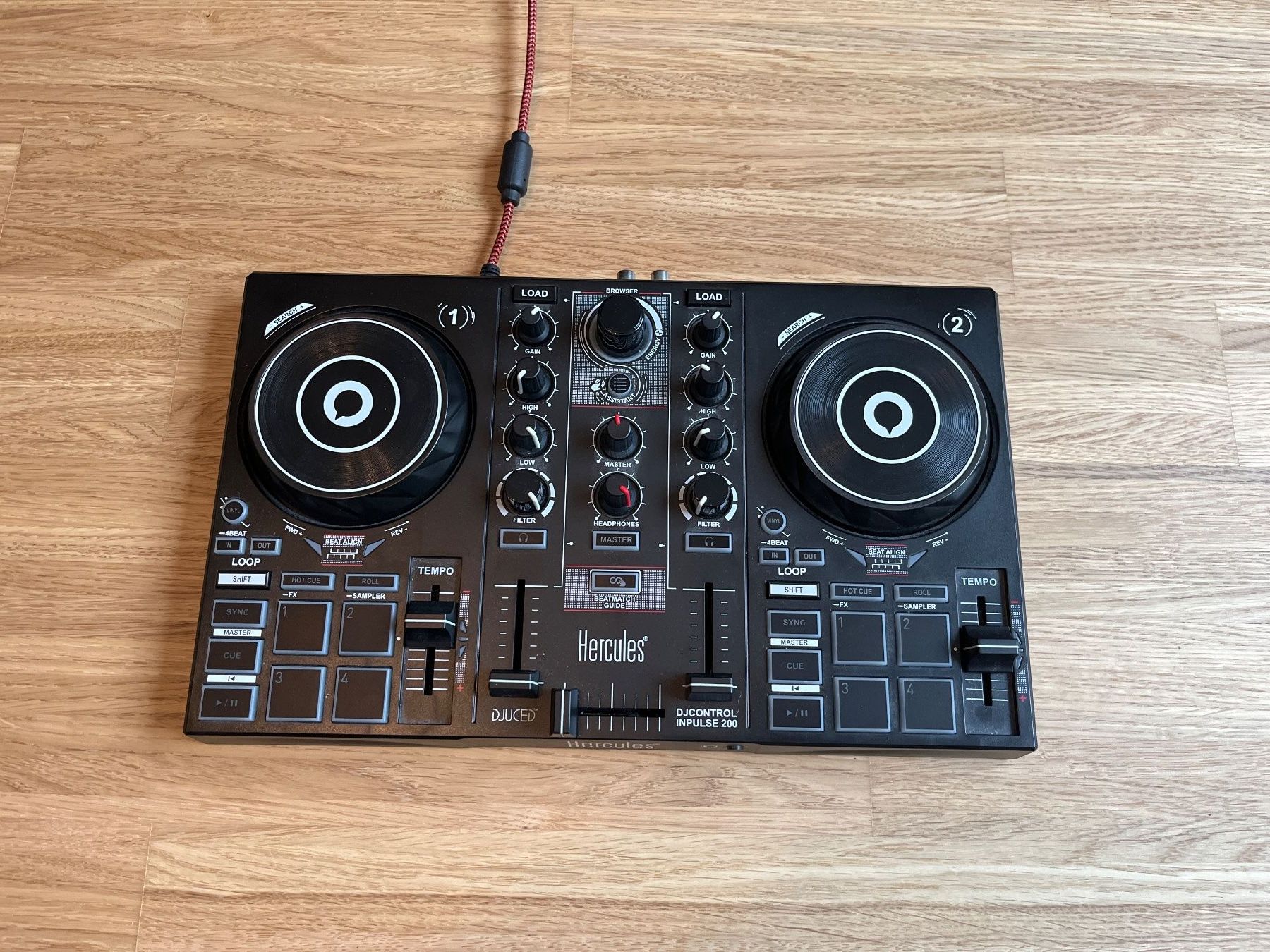 Hercules Console di mixaggio: Hercules Inpulse 200 DJ Controller – Usato da Suhr venduto da fabiohunziker