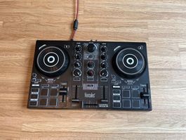 Hercules Inpulse 200 DJ Controller