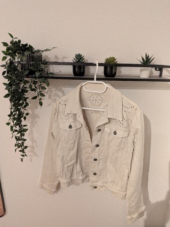 Jeansjacke mit Stickerei Damen Grösse M gut