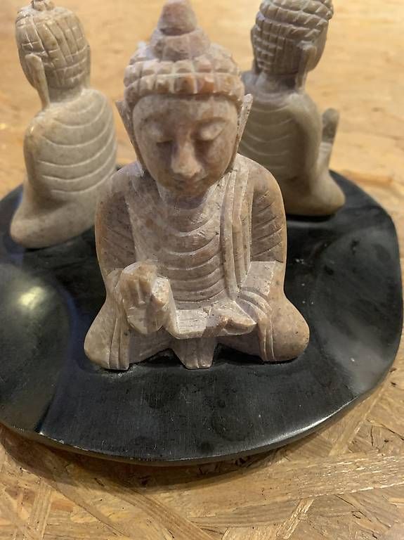 Skulpturen & Statuen: Bouddha en pierre – Gebraucht aus Muraz (Collombey) von nic_f7hm 2