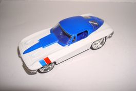 Chevrolet Corvette C2 1:50 Hot Wheels