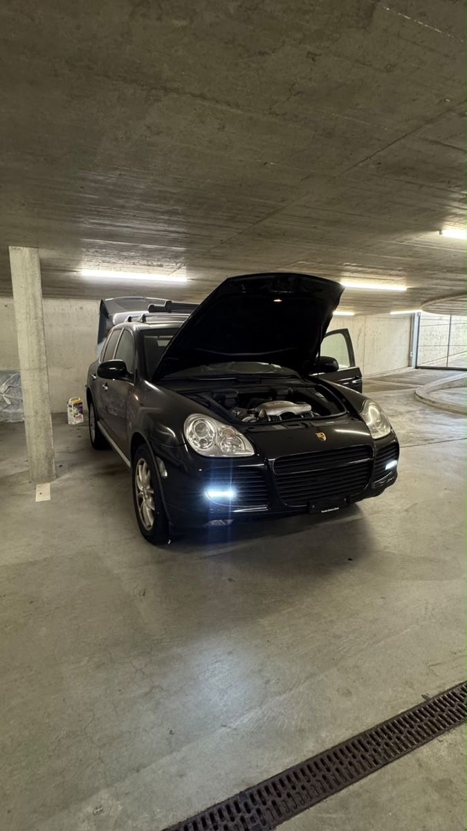 Porsche Autos: Porsche Cayenne 4.5 Turbo – Defekt aus Buchberg von Kani.e30