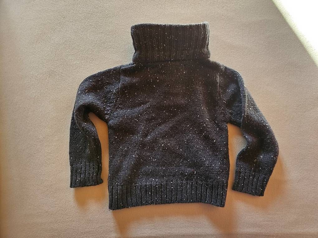 Pulls et sweat-shirts: Pullover Gr. 74 – D'occasion à Worb par jun_fj8w 1
