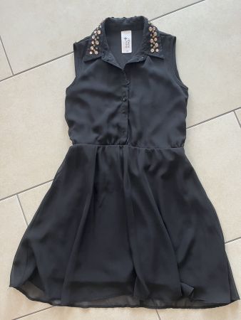 Kleid aus Chiffon Gr. 134