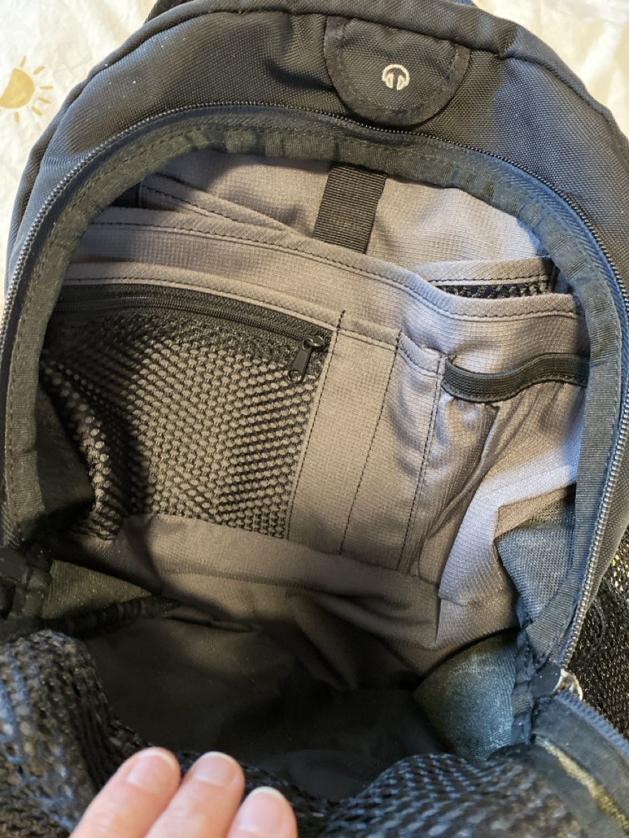 Zaini: Eagle Creek Rucksack Matrix Cadmium schwarz – Usato da Seuzach venduto da freiheiten 2