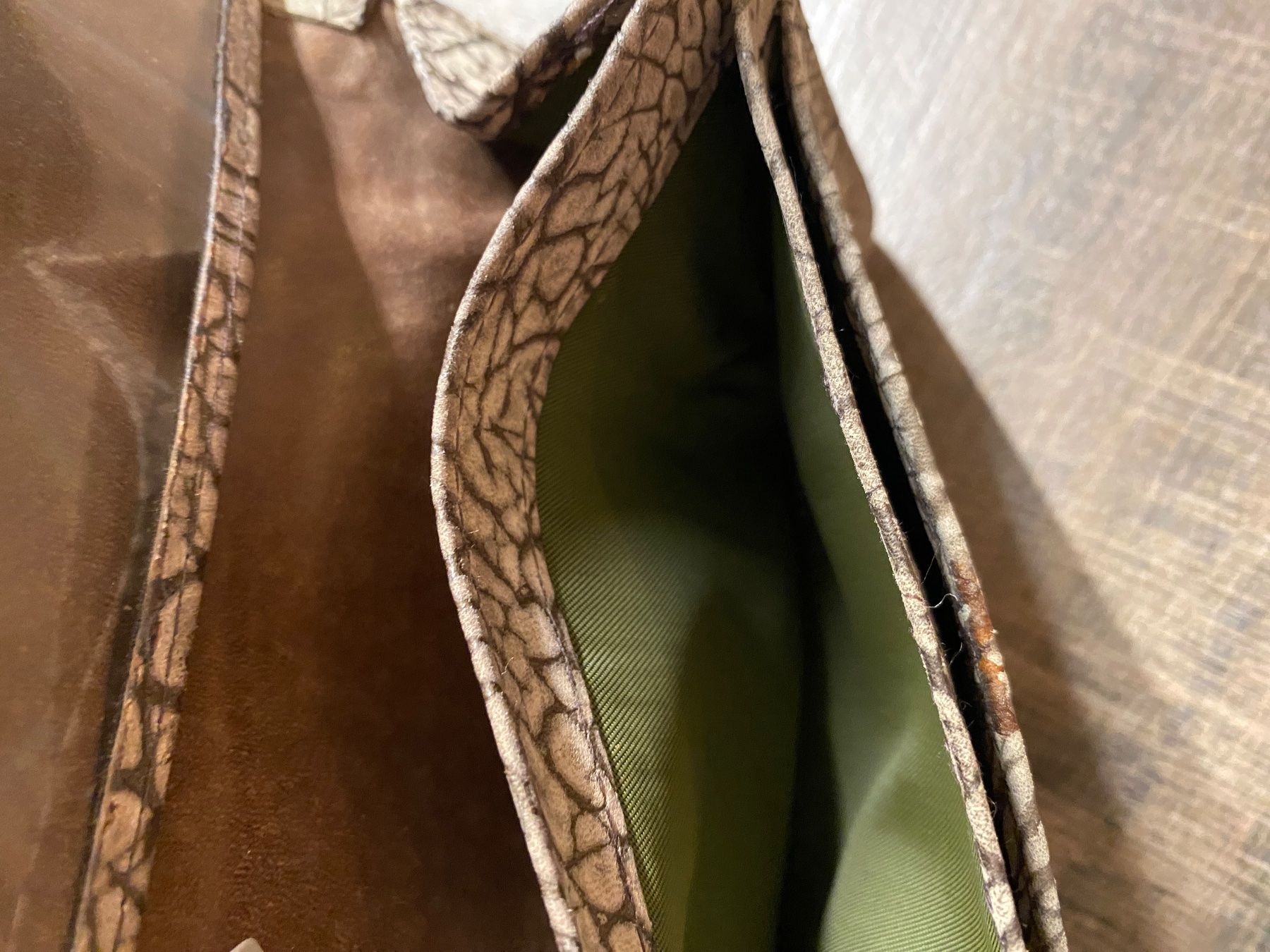 Brieftaschen: Portemonnaie Kroko-Style braun – Gebraucht aus Pratteln von a23_j2gs 6