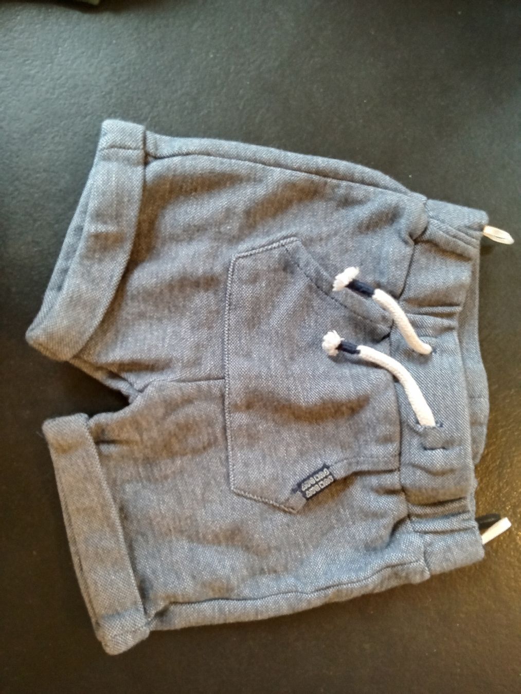 C&A Pantaloni: kurze Sommerhose C&A Gr.80 NEU – Nuovo (secondo la descrizione) da Rehetobel venduto da Modi98