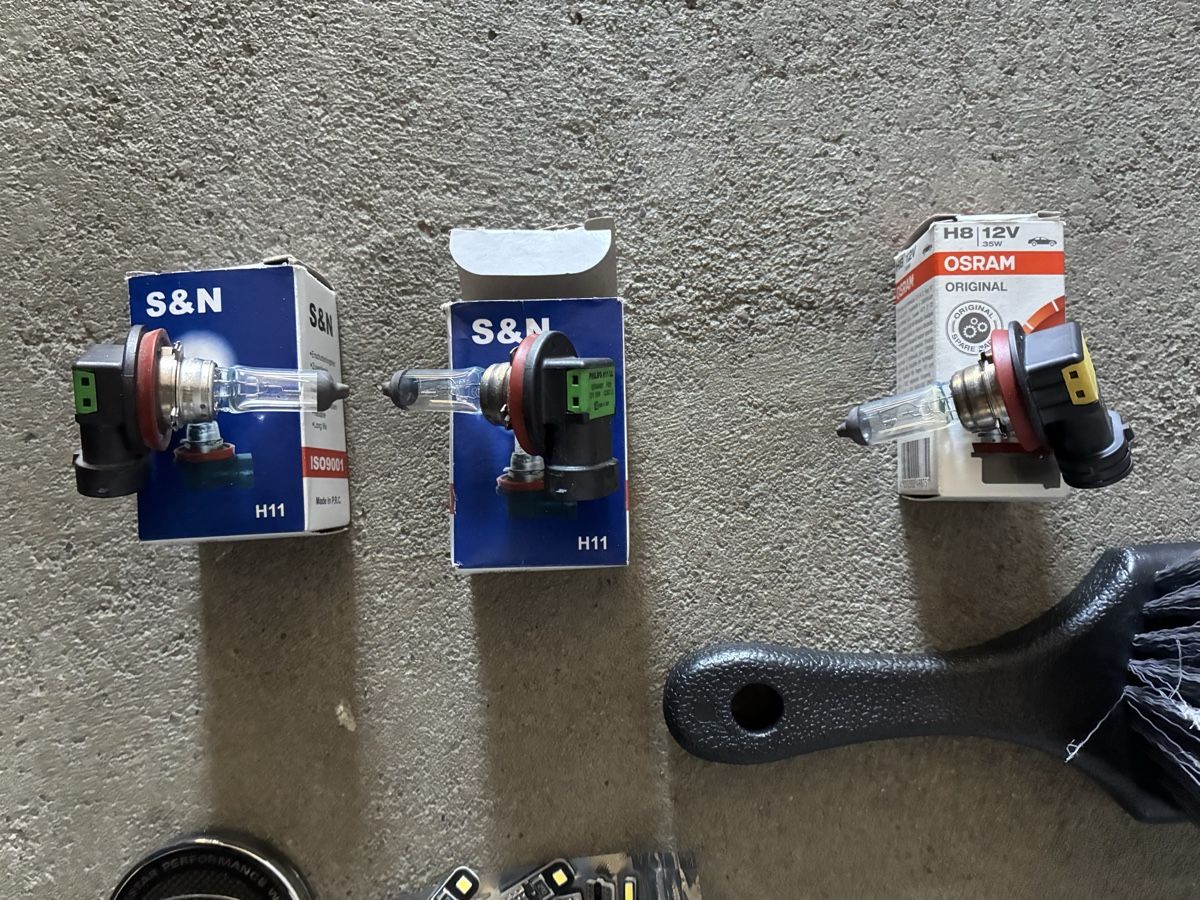 Autres accessoires p. véhicule: Auto Zubehör Set – D'occasion à Emmenbrücke par nne_hm9j 1