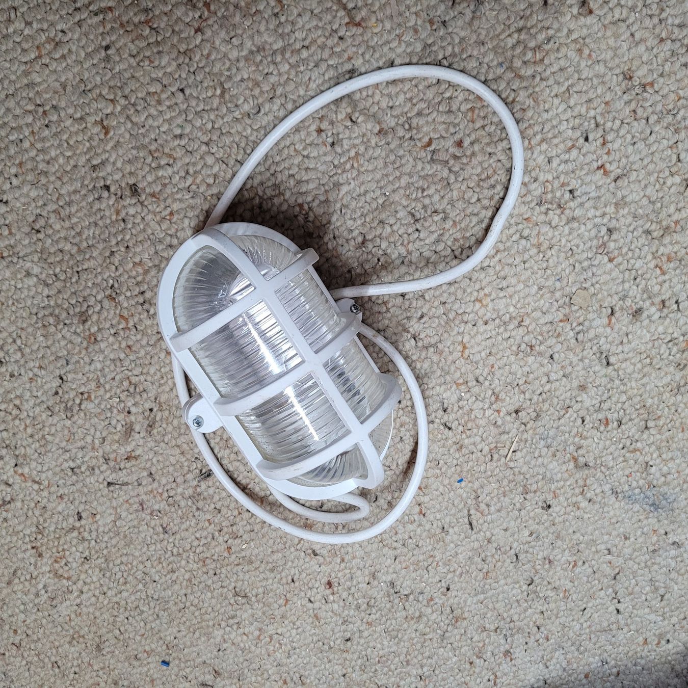 Lampen: Lampe E27 – Neu (gemäss Beschreibung) aus Bionnens von Meg011