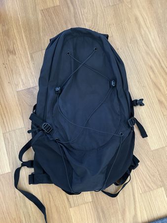 Schwarzer Rucksack - Top Zustand