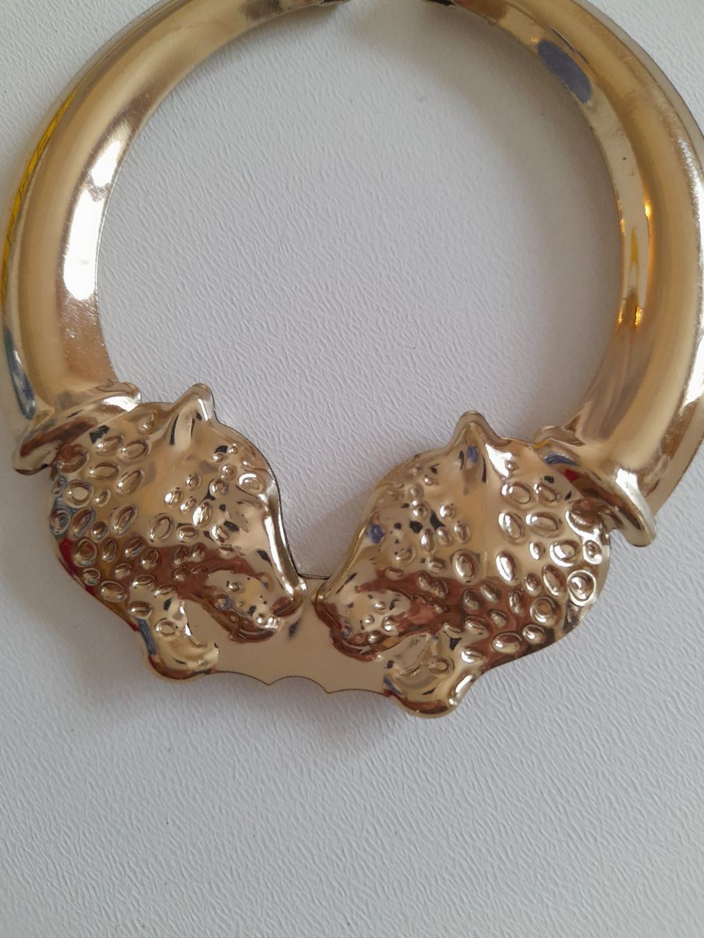 Orecchini pendenti & Orecchini a lobo: Leo Creolen . Modeschmuck . – Usato da Leuggelbach venduto da schmetterlings-fee 2