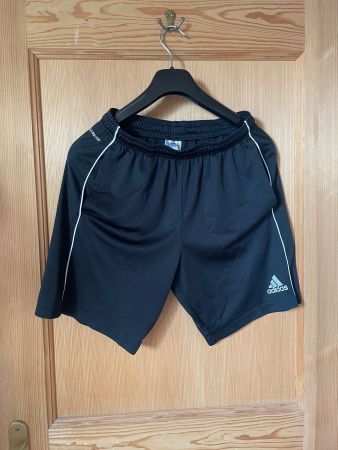 Adidas Shorts Grösse M