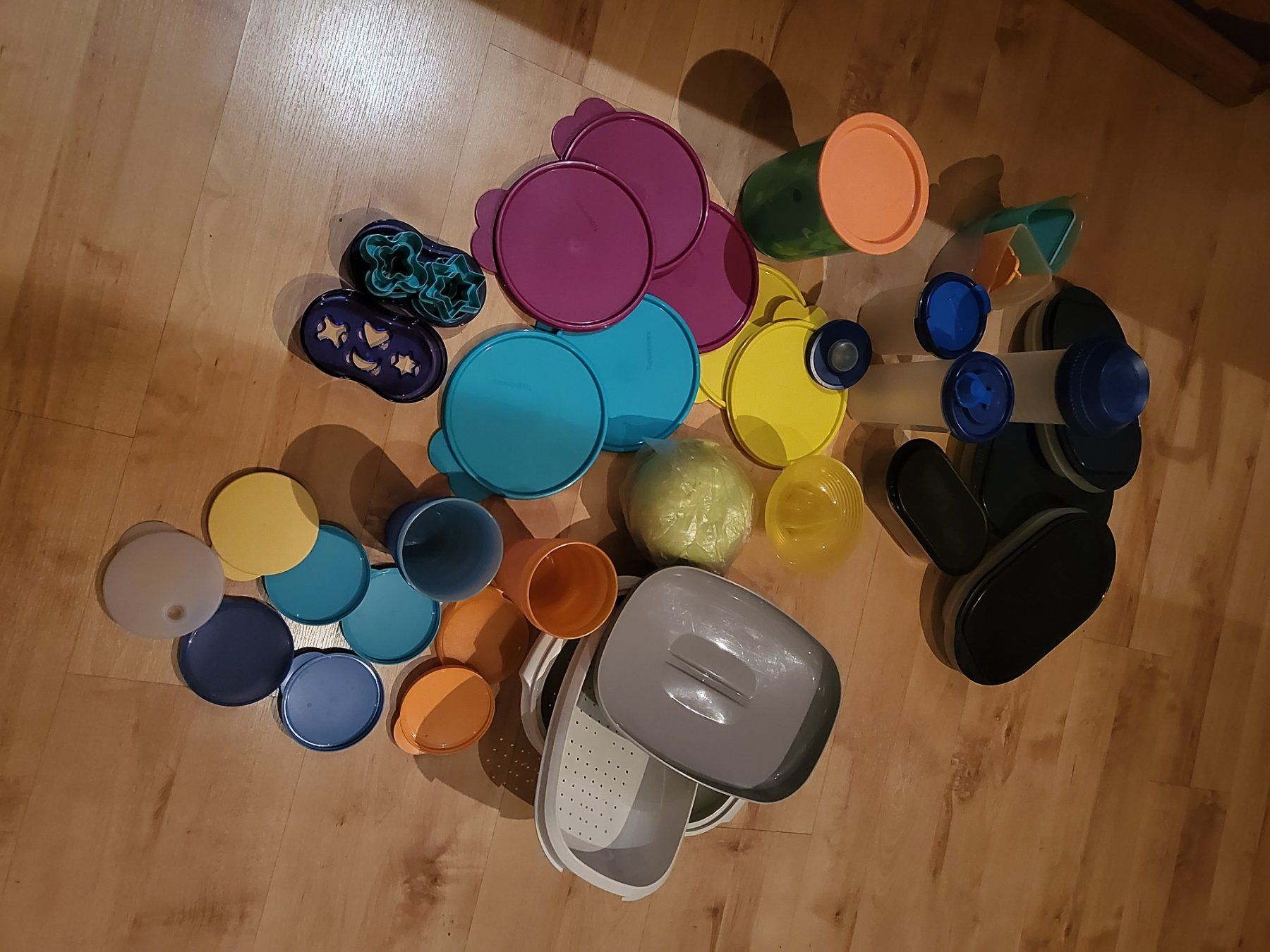 Contenitori & Simili: Tupperwareset – Usato da Rickenbach Sulz venduto da SaraM08