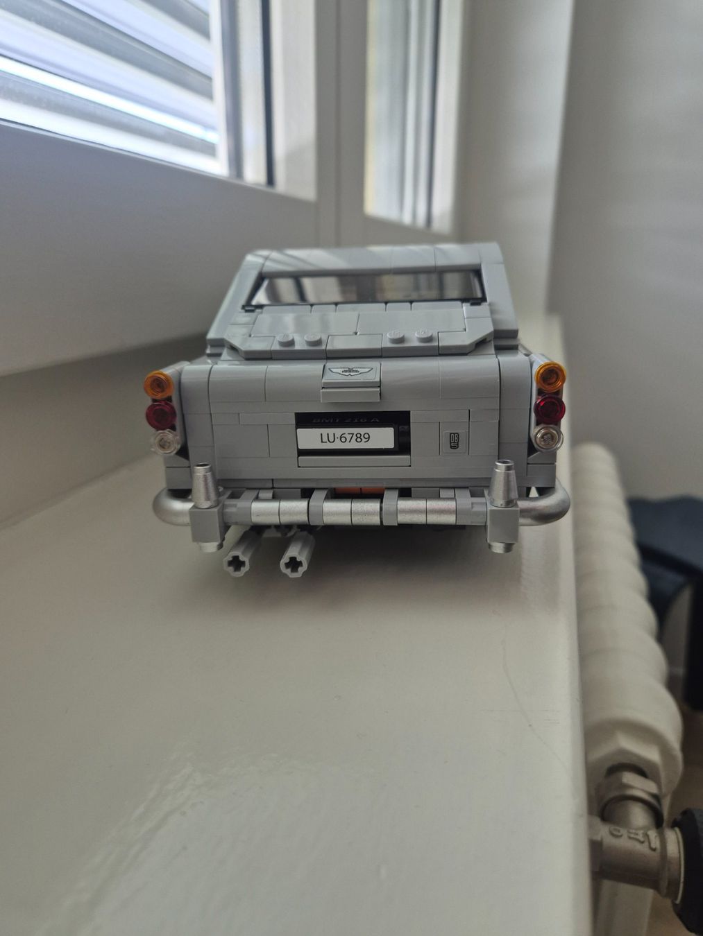 Lego Kit di costruzioni: Lego Aston Martin DB 5/In Einzelteile – Nuovo (secondo la descrizione) da Seewen SZ venduto da wol_k9cf 1