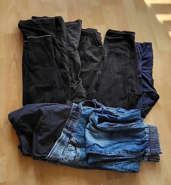 Hosen: Schwangerschaftshose L – Gebraucht aus Muolen von Simi897