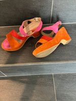 Sandale der Marke VARESE, Rot-Orangetöne, Grösse 38