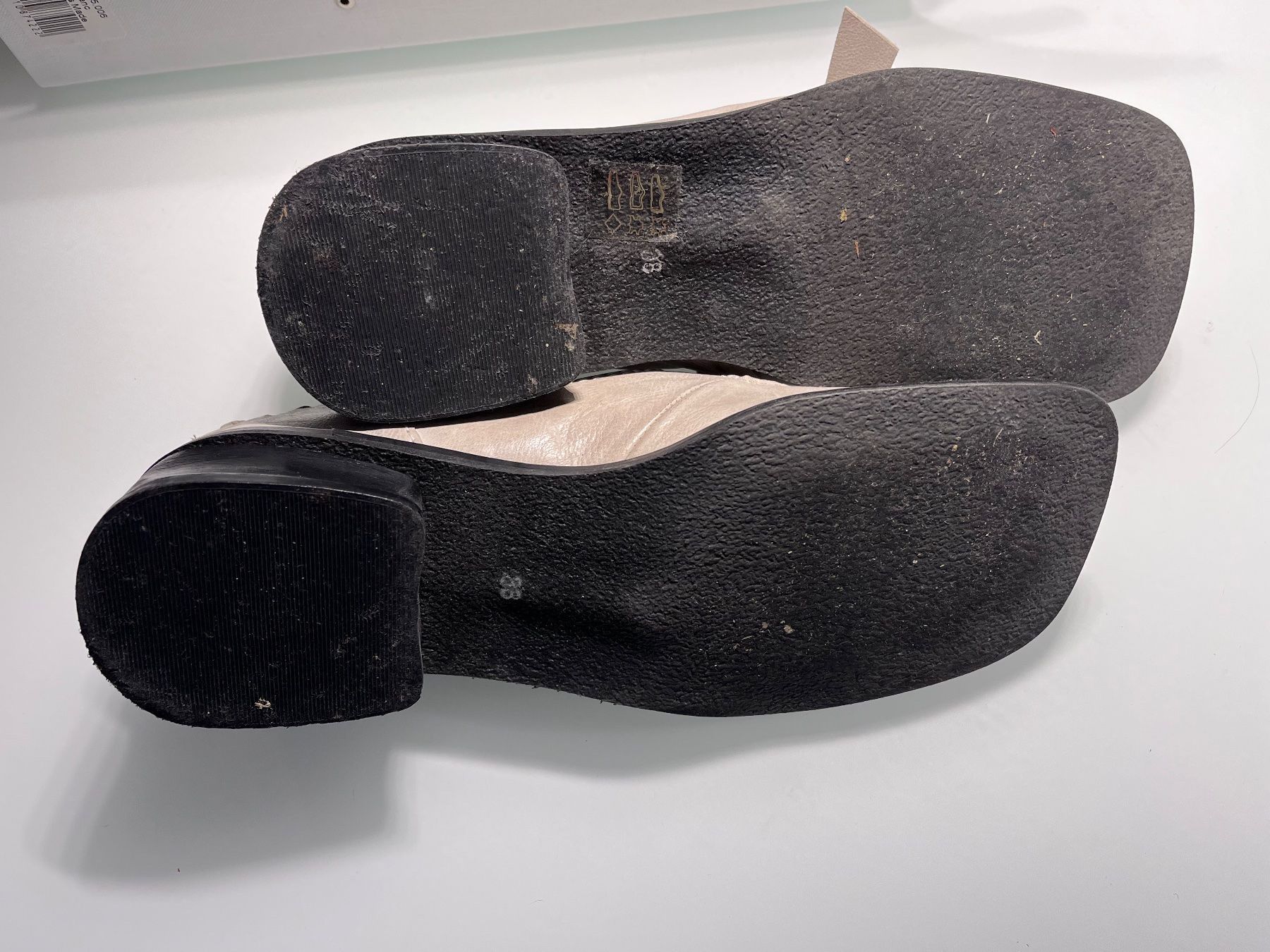 Scarpe da donna: Tiggel's Pumps mit 3 cm Absatz – Usato da Uettligen venduto da Bummlerin 2