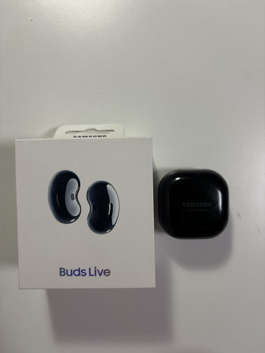 Samsung Cuffie: Samsung Buds Live – Nuovo (secondo la descrizione) da Rümlang venduto da svent