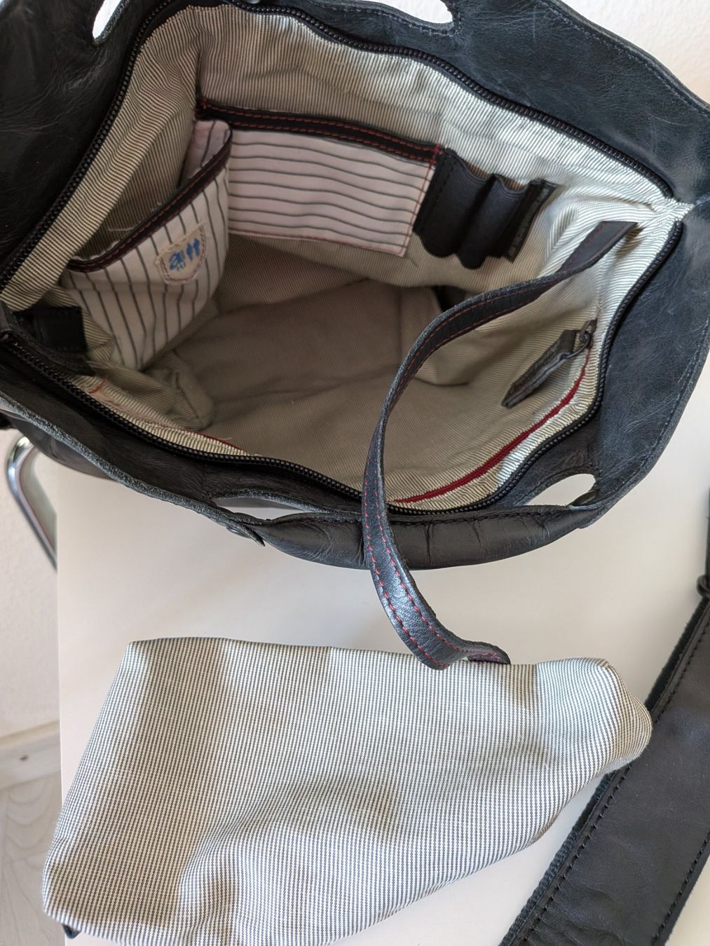 Aunts & Uncles Sacs femmes: aunts and uncles Tasche – D'occasion à Emmen par magelan 4