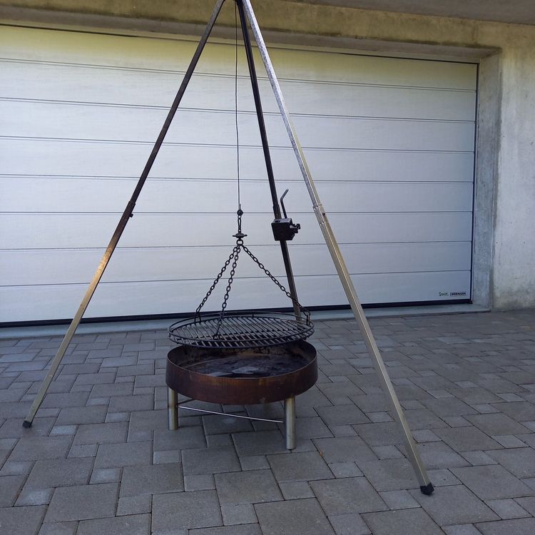 Feuerschale mit Schwenkgrill Kaufen auf Ricardo