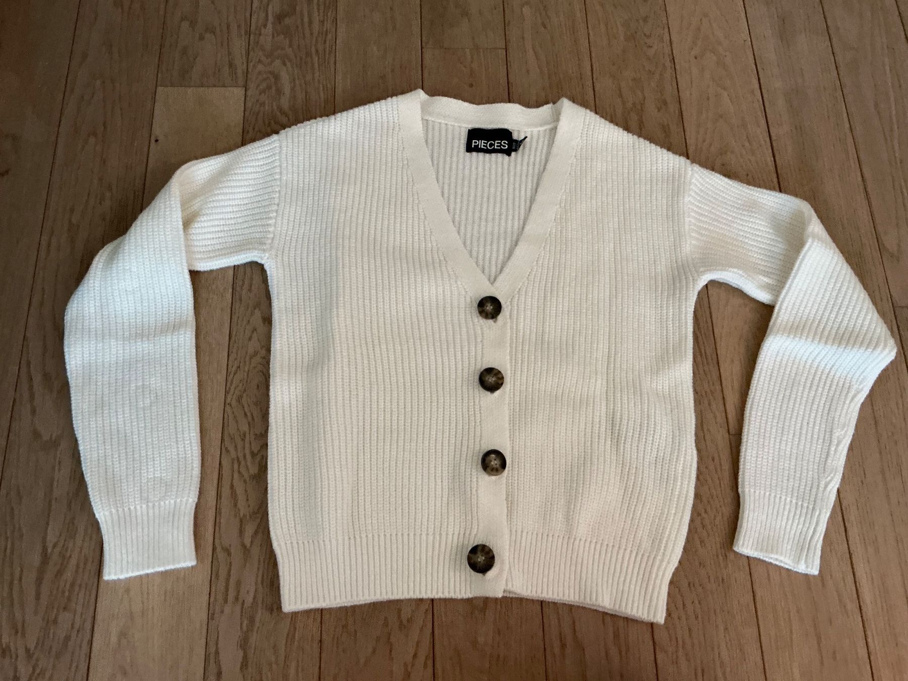 Pieces Giacche: Strickjacke Gr. XS Pieces – Nuovo (secondo la descrizione) da Wiesendangen venduto da gefion99