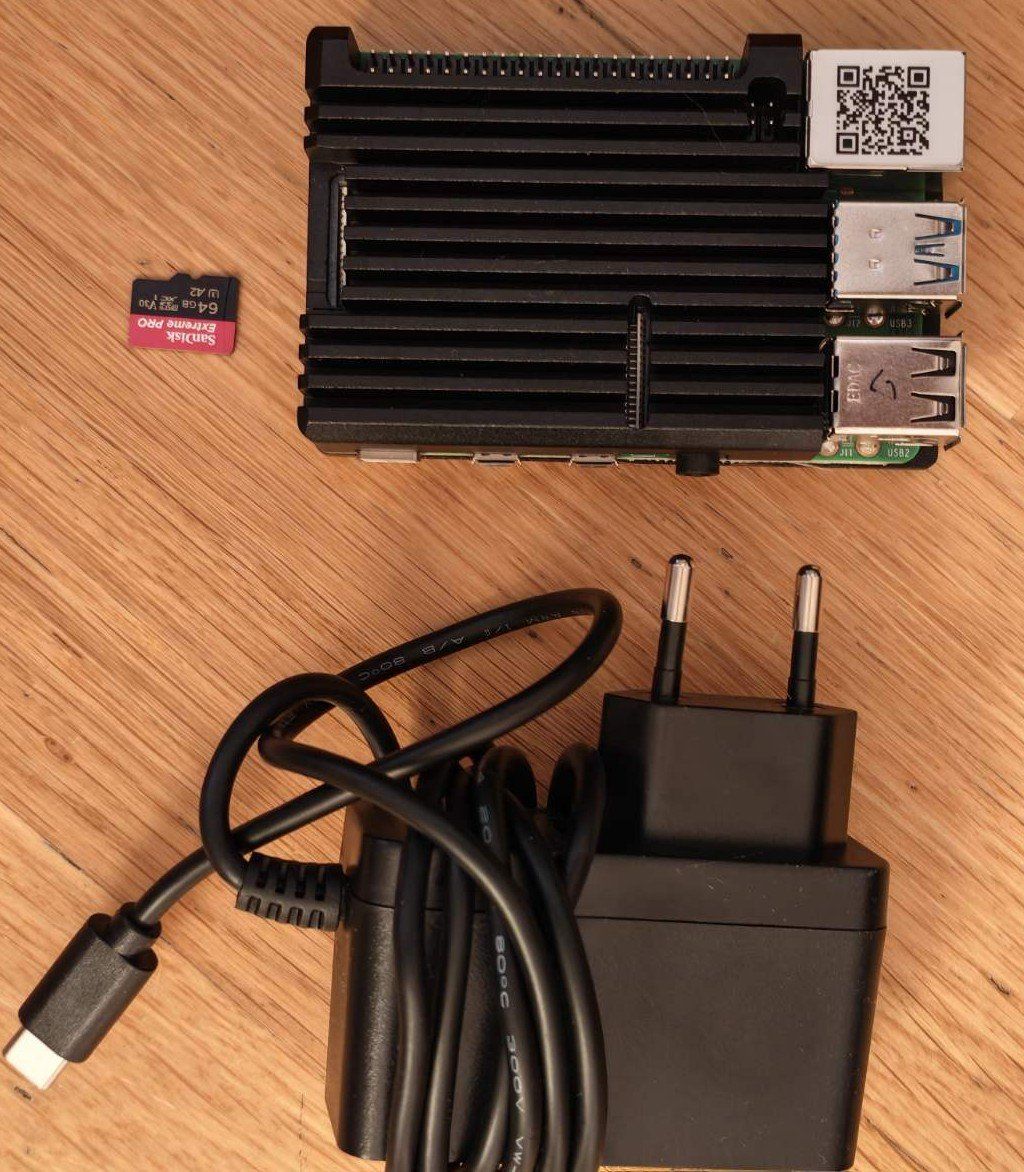 Raspberry Pi PC: Raspberry Pi 4 Model B (4GB RAM) – Usato da Niederhasli venduto da Dany75