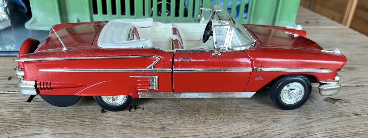 Chevrolet Modellini d'auto: Chevrolet Impala Modellauto – Usato da Sevelen venduto da Ritiplampi