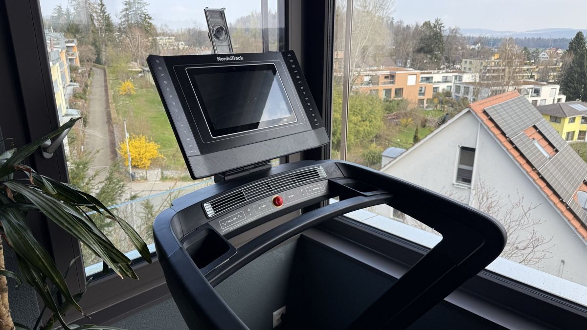 NordicTrack Hometrainer: NordicTrack Commercial 1750 Treadmill – Gebraucht aus Rüschlikon von sergir 2