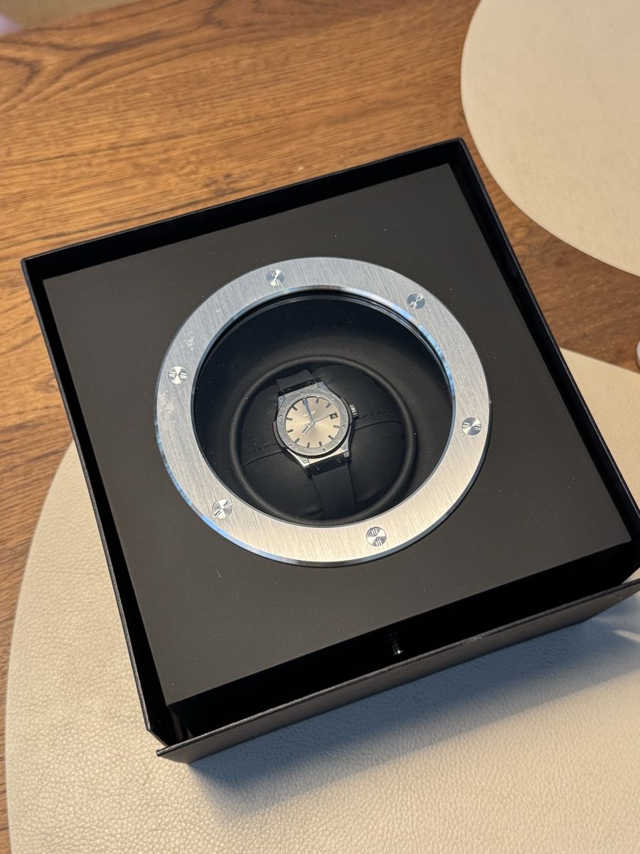 Hublot Uhren: Hublot Watch – Gebraucht aus Zürich von reg_vvr6