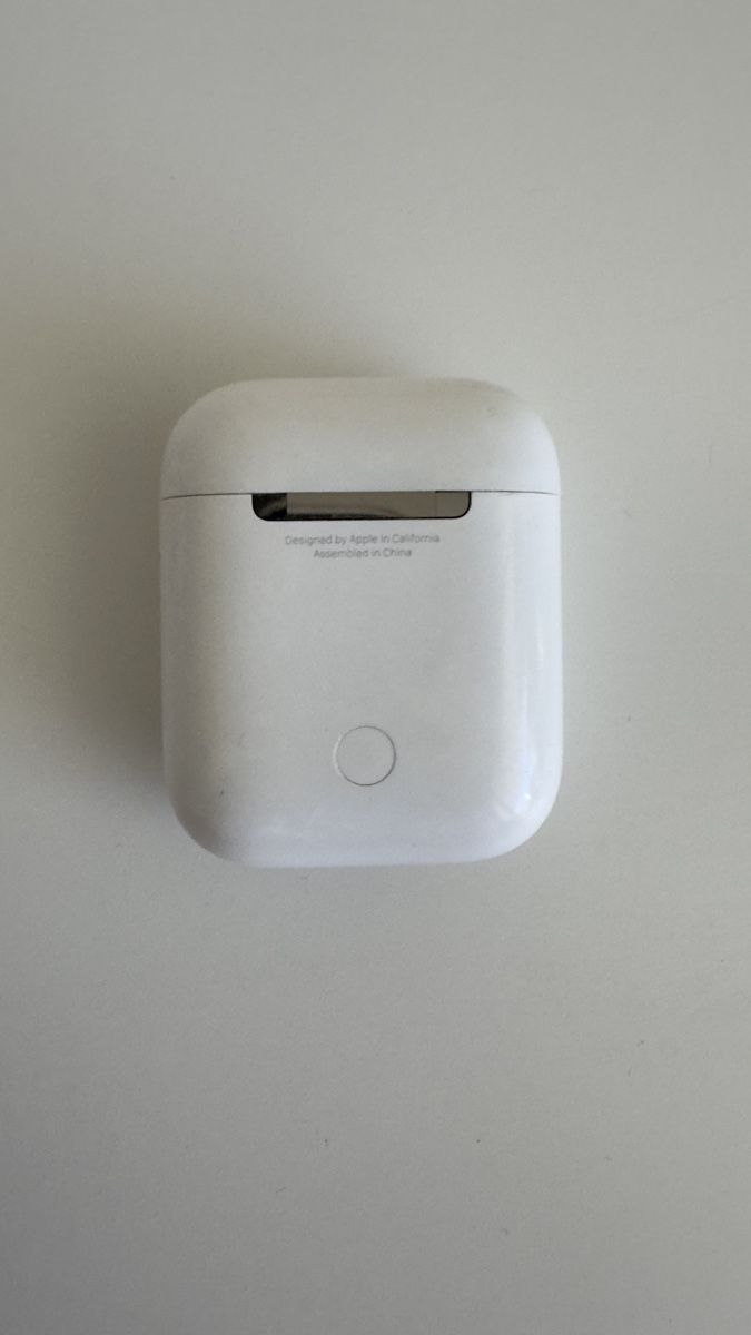 Apple Cuffie: AirPods 1. oder 2. Gen – Difettoso da Wolhusen venduto da Fabian_C 3