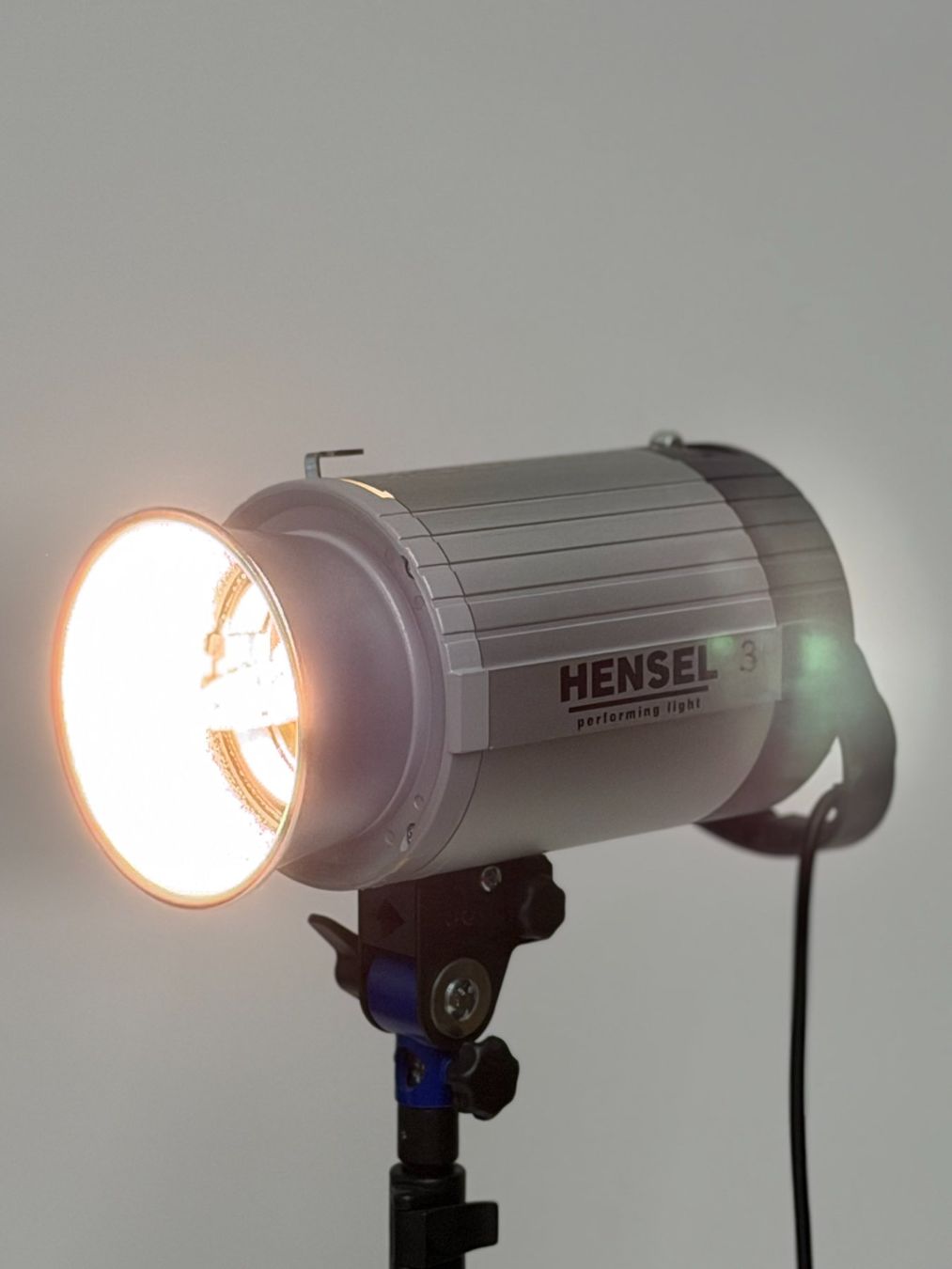 Blitze: Hensel Expert Pro 500 Plus Studioblitz 500 Ws inkl. Stativ – Gebraucht aus Olten von antonio.troia 3