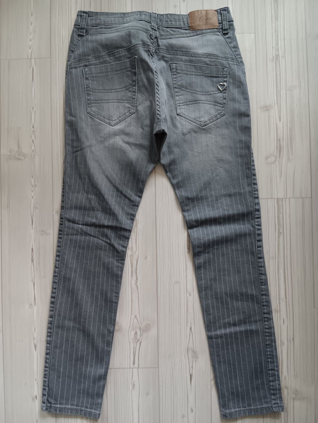 Please Jeans Jeans: PLEASE P18 Jeans taille / Grosse M – Usato da Cossonay-ville venduto da Super-Price-Quality 5