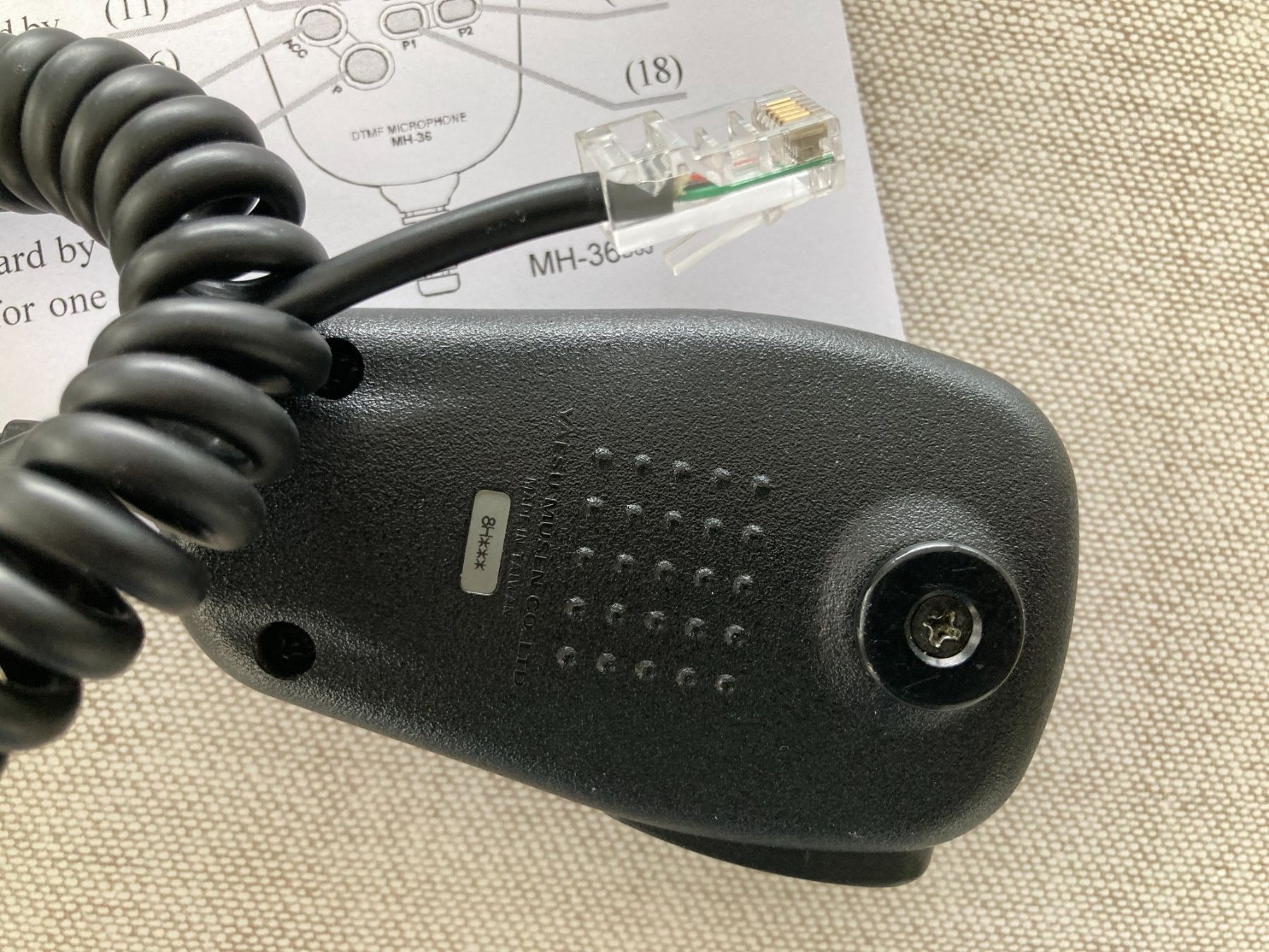 Yaesu Radiocomunicazione: Yaesu MH-36B6J DTMF Handmikrofon – Usato da Ibach venduto da Wzgra 3