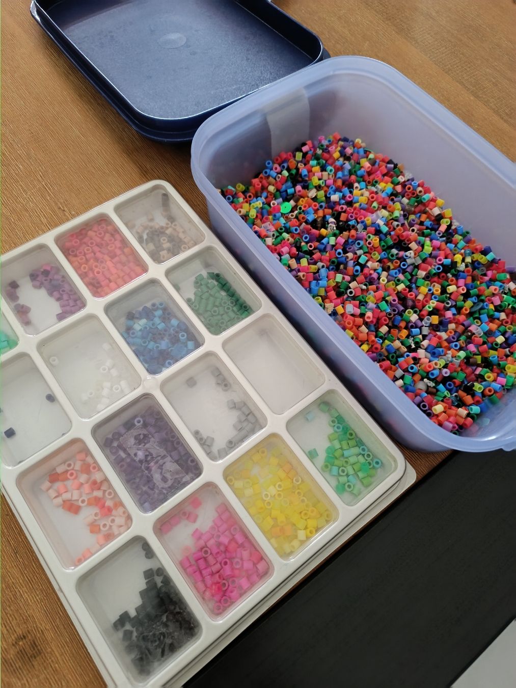 Kit bricolage: Bunte Bügelperlen / Bügelperlen Set – Nuovo (secondo la descrizione) da Oensingen venduto da jes_55lt