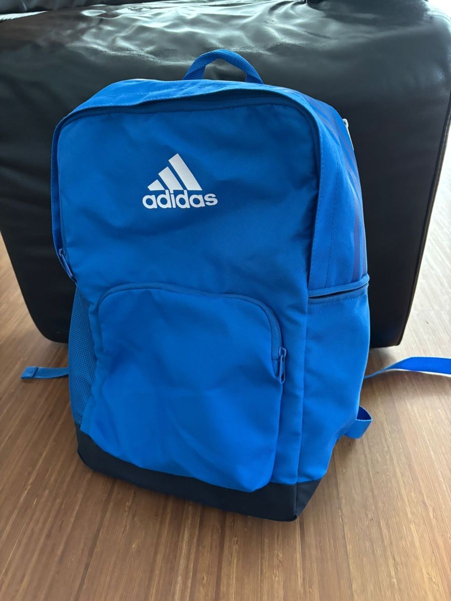Adidas Zaini: Blauer Adidas Rucksack – Usato da Diepoldsau venduto da Sonne14 1