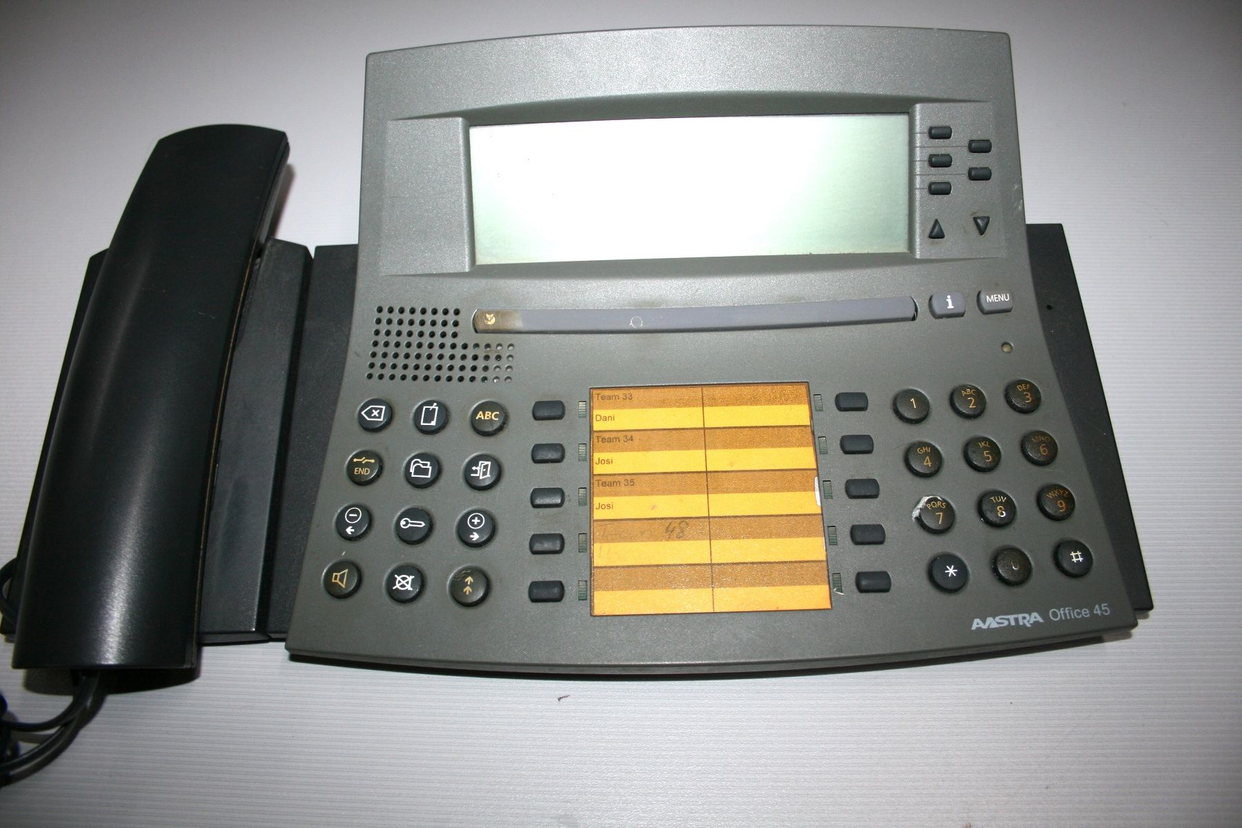 Aastra Telefoni: 2x Aastra office 45 Systemtelefon, Telefon – Usato da Schaffhausen venduto da Spezialist 2