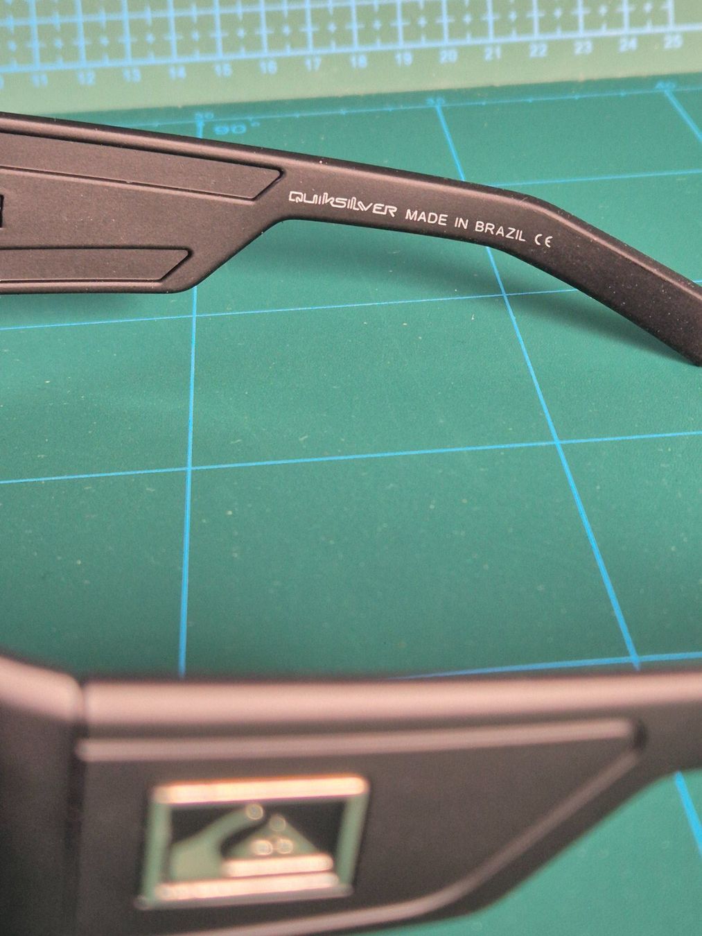 Occhiali & Lenti: Quicksilver Sonnenbrille – Nuovo e nell'imballaggio originale da Pfungen venduto da Famadm 2