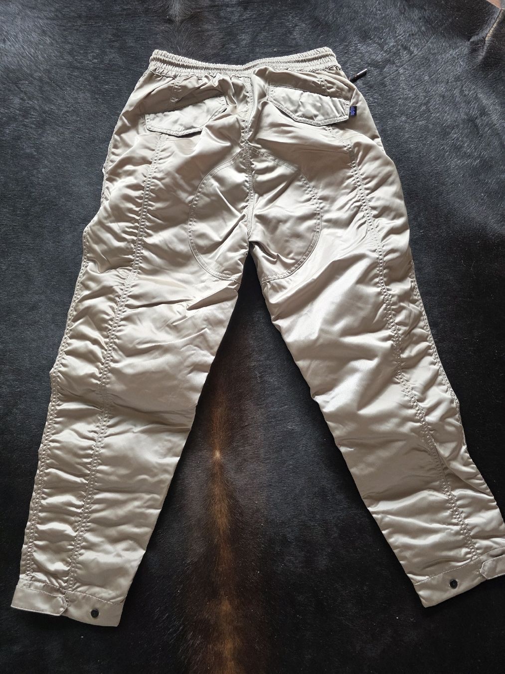 Alpha Industries Pantaloni: Pantaloni Alpha industries  – Nuovo (secondo la descrizione) da Massagno venduto da let_6pgs 1