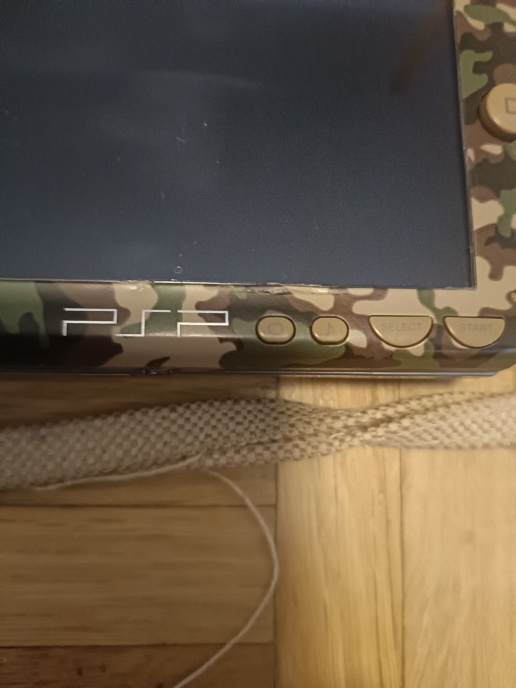 Sony Console: PSP Metal Gear Solid revidiert (refurbished) – Usato da Gipf-Oberfrick venduto da Konsolen_Colin 6