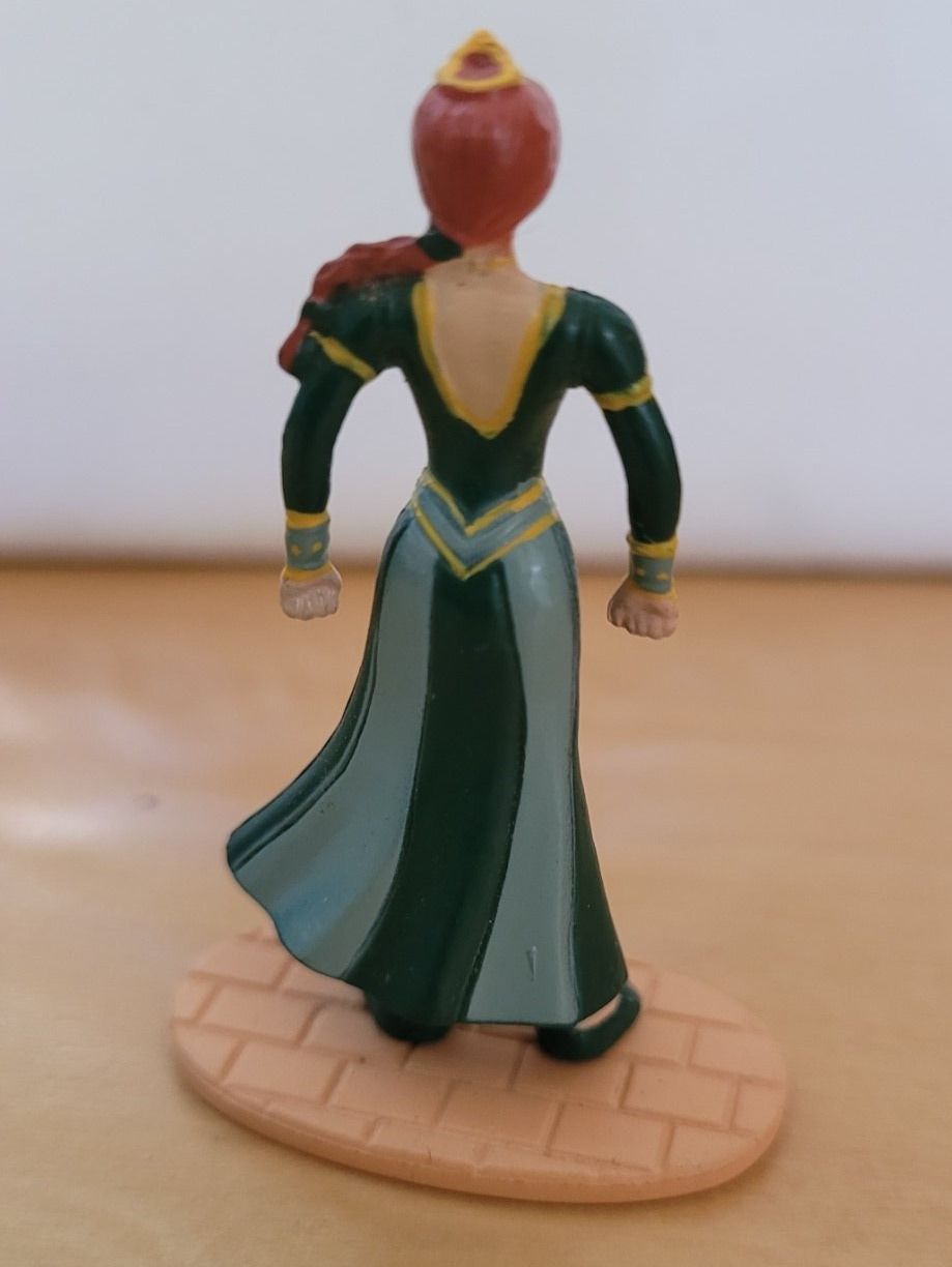 Statuette: MÄRCHENPFIGUR / FIGURINE DE CONTE DE FÉES – Usato da Neftenbach venduto da Mador6 1