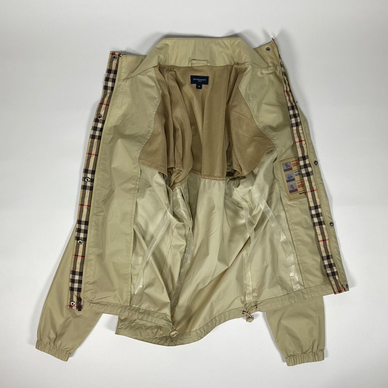 Burberry Giacche: Burberry Windbreaker Damen – Usato da Zürich venduto da dreimalzwei 2