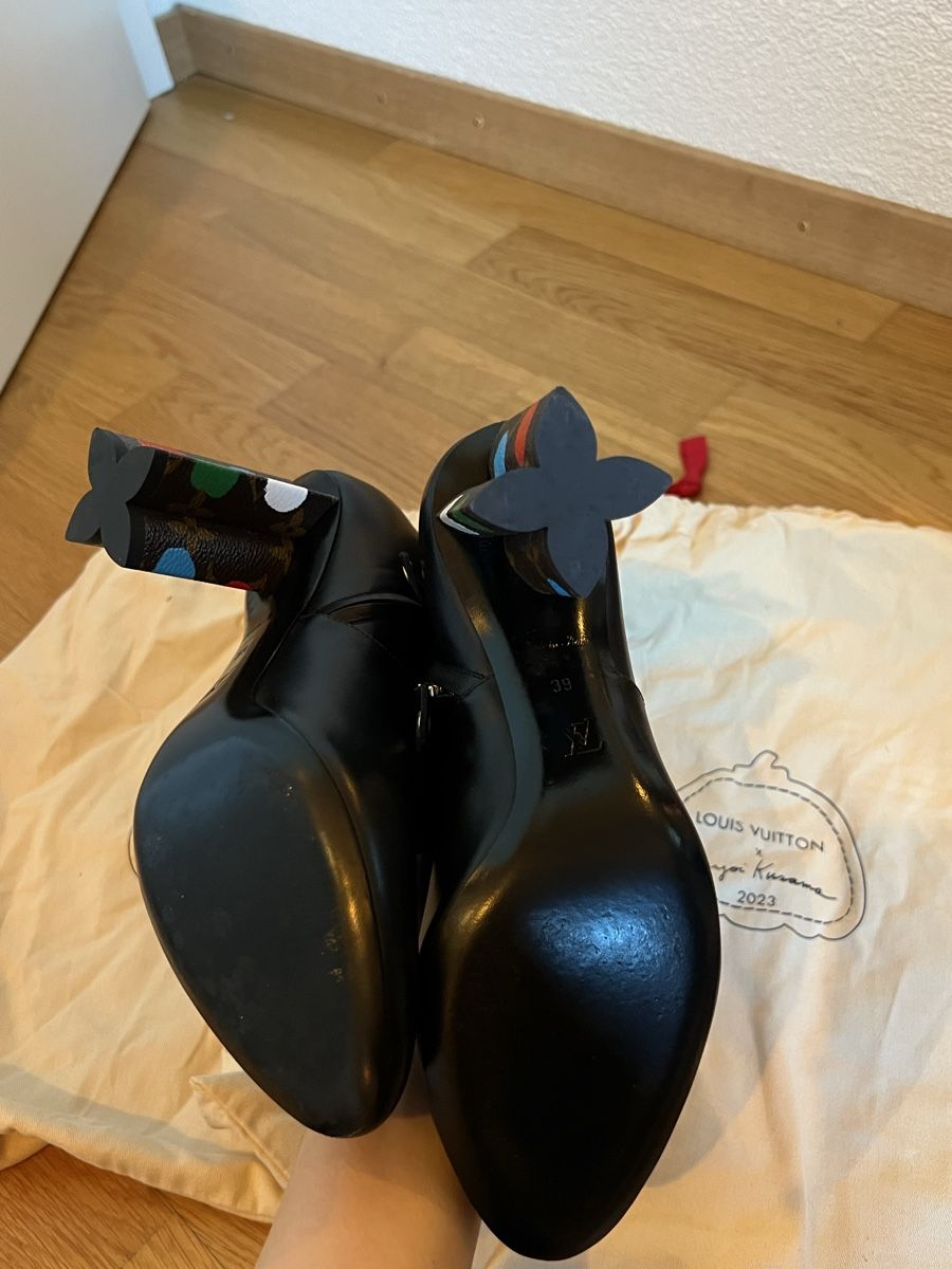 Louis Vuitton Scarpe da donna: Louis Vuitton x Yayoi Kusama EU39 – Nuovo (secondo la descrizione) da Ecublens VD venduto da cel_2vx7 8