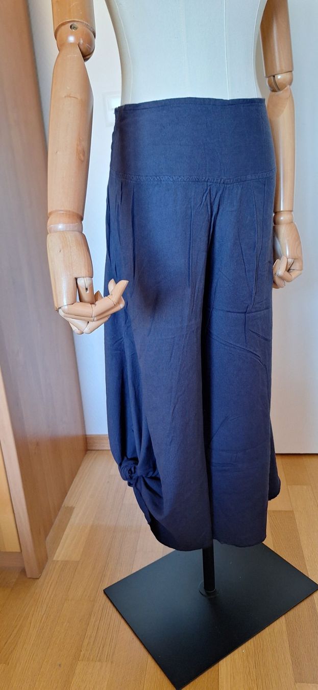 Pantaloni: Aller Simplement, pantalon d'été – Nuovo e nell'imballaggio originale da Lussery-Villars venduto da pousinete02 2