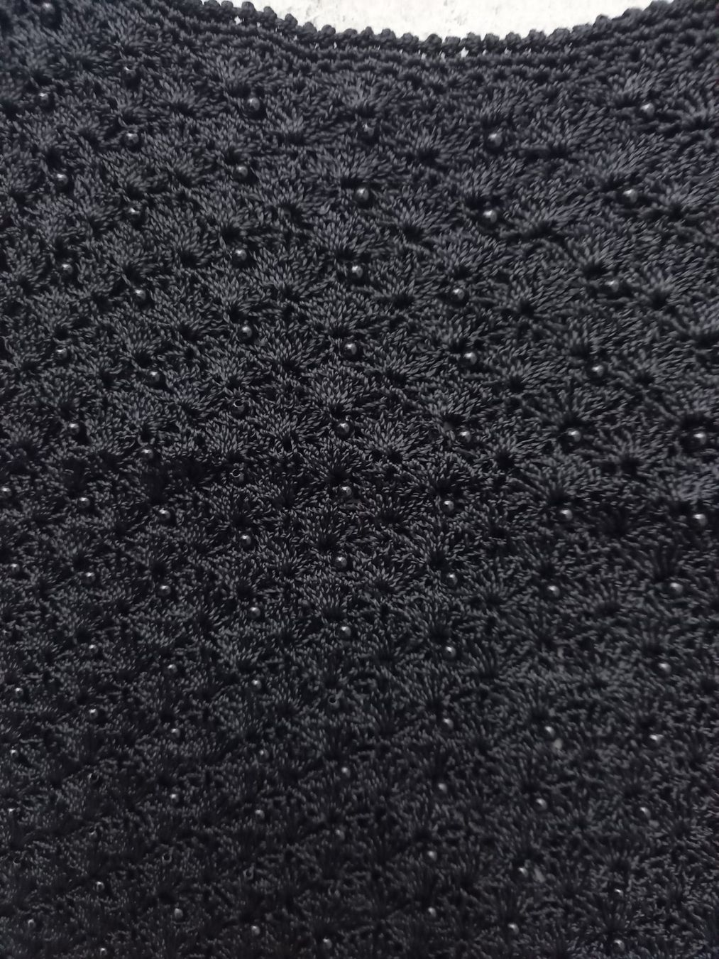 Top: Schwarzes Top im Häkelstil – Nuovo (secondo la descrizione) da Binningen venduto da mar_2jlr 2