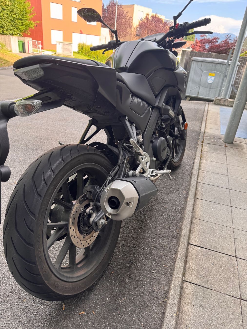 Yamaha Strada: Yamaha MT-125 2022 Tech Black – Usato da Steinhausen venduto da Davide_Margiotta 4