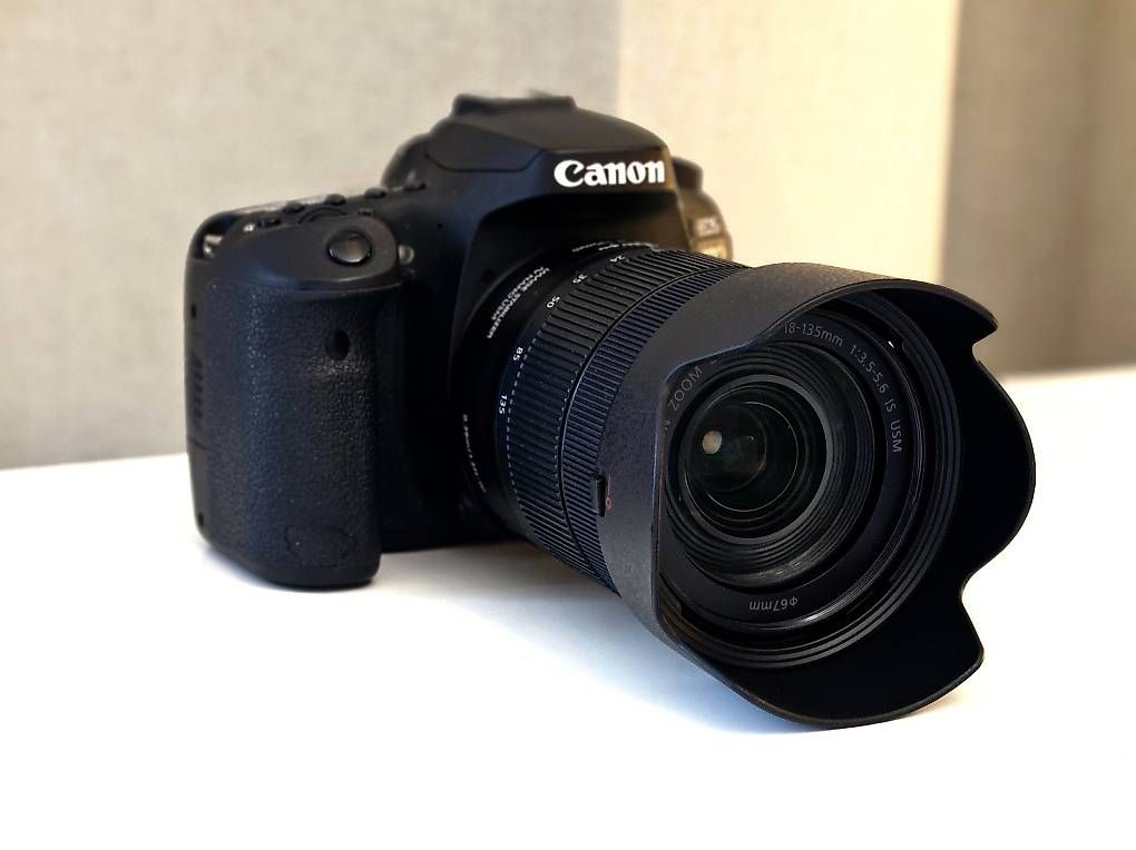 Canon Appareil photo: Canon EOS 90D + EF-S 18-135mm - facture 2022 – D'occasion à petit-lancy par alb_x96d 3