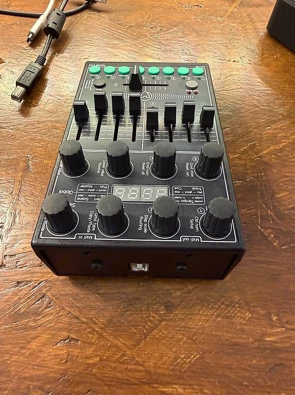 Musikinstrumente: Faderfox UC4 - Midi Controller – Gebraucht aus Zürich von chefvondetjanze 3