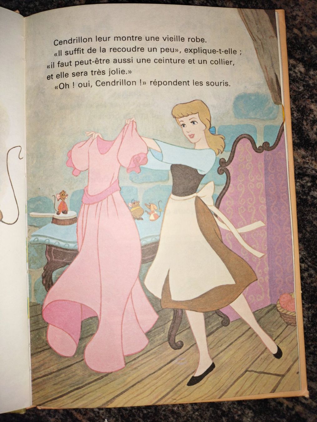 Libri: Cendrillon Mickey - Club – Usato da Cortaillod venduto da rozinna 4