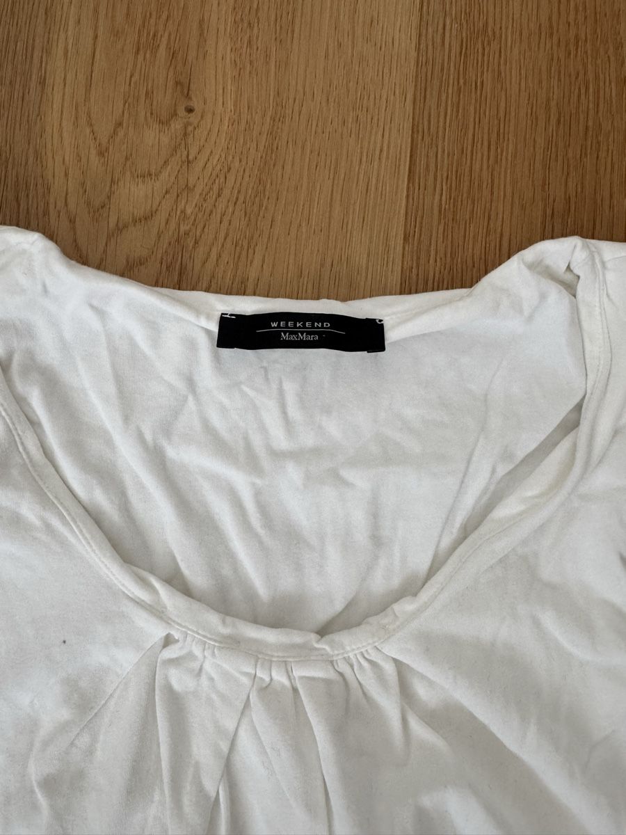 Max Mara Top: Max Mara Weekend, Basic T-Shirt weisse  – Usato da Solothurn venduto da jgu_xfz2 1