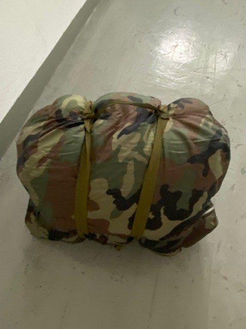 Sacchi a pelo: SCHLAFSACK IM  TARNLOOK – Usato da Chur venduto da silbermon 5